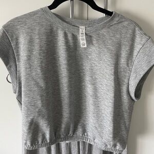 Alo Yoga dreamy crop short sleeve shirt medium